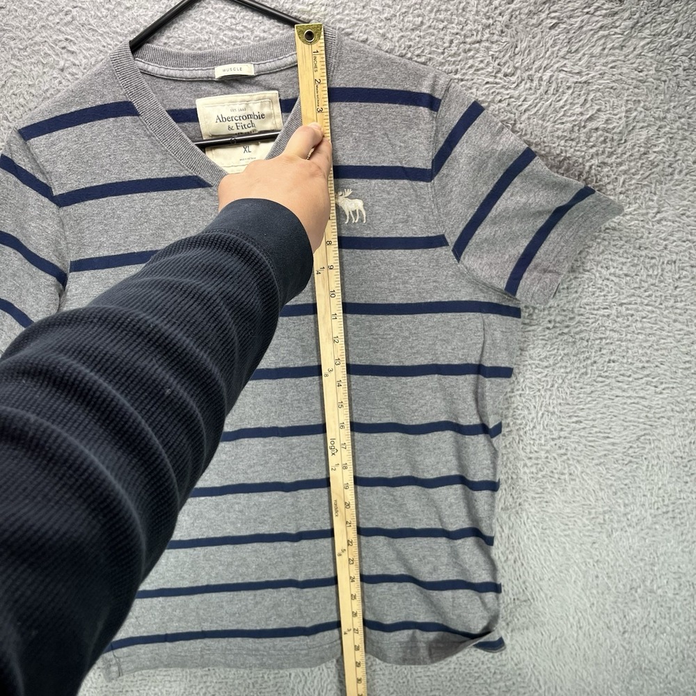 Abercrombie & Fitch Muscle Shirt Mens XL Gray Blue Striped V Neck Y2K - Picture 6 of 8